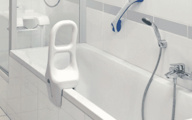 Pega de segurança para banheira Balnéa da Invacare