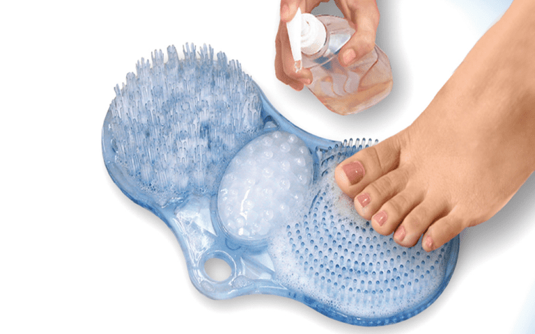 Lava pés 3 em 1 ideal para higiene dos pés de pessoas com pouca mobilidade