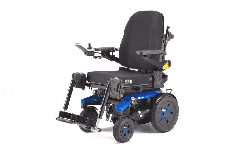 Cadeira de rodas motorizada Aviva Rx 40 da Invacare