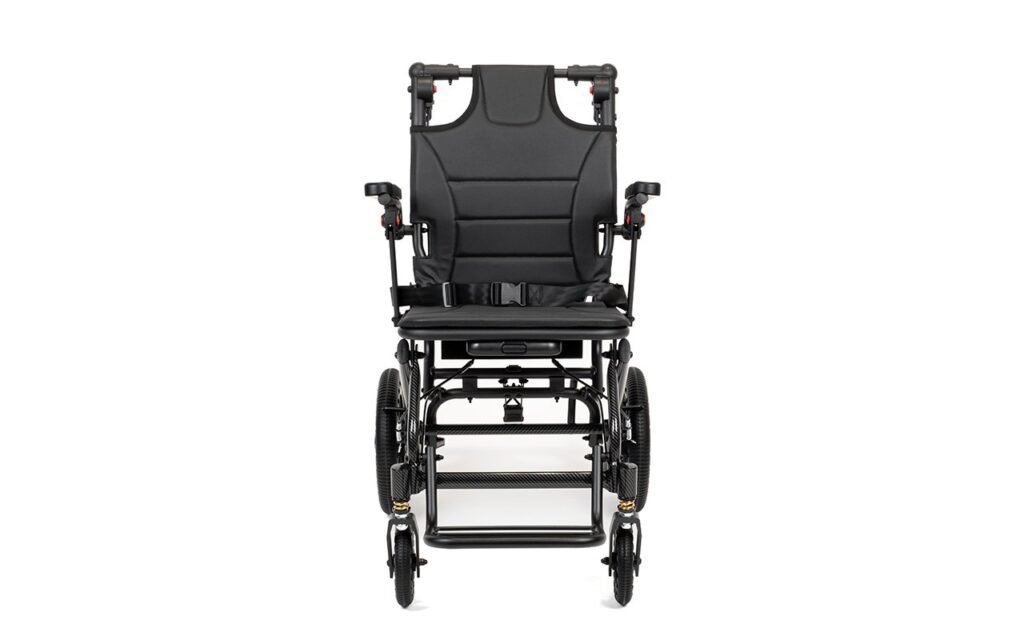 Cadeira de Rodas Leve e Dobrável Zebra - Para Transporte em Espaços Estreitos